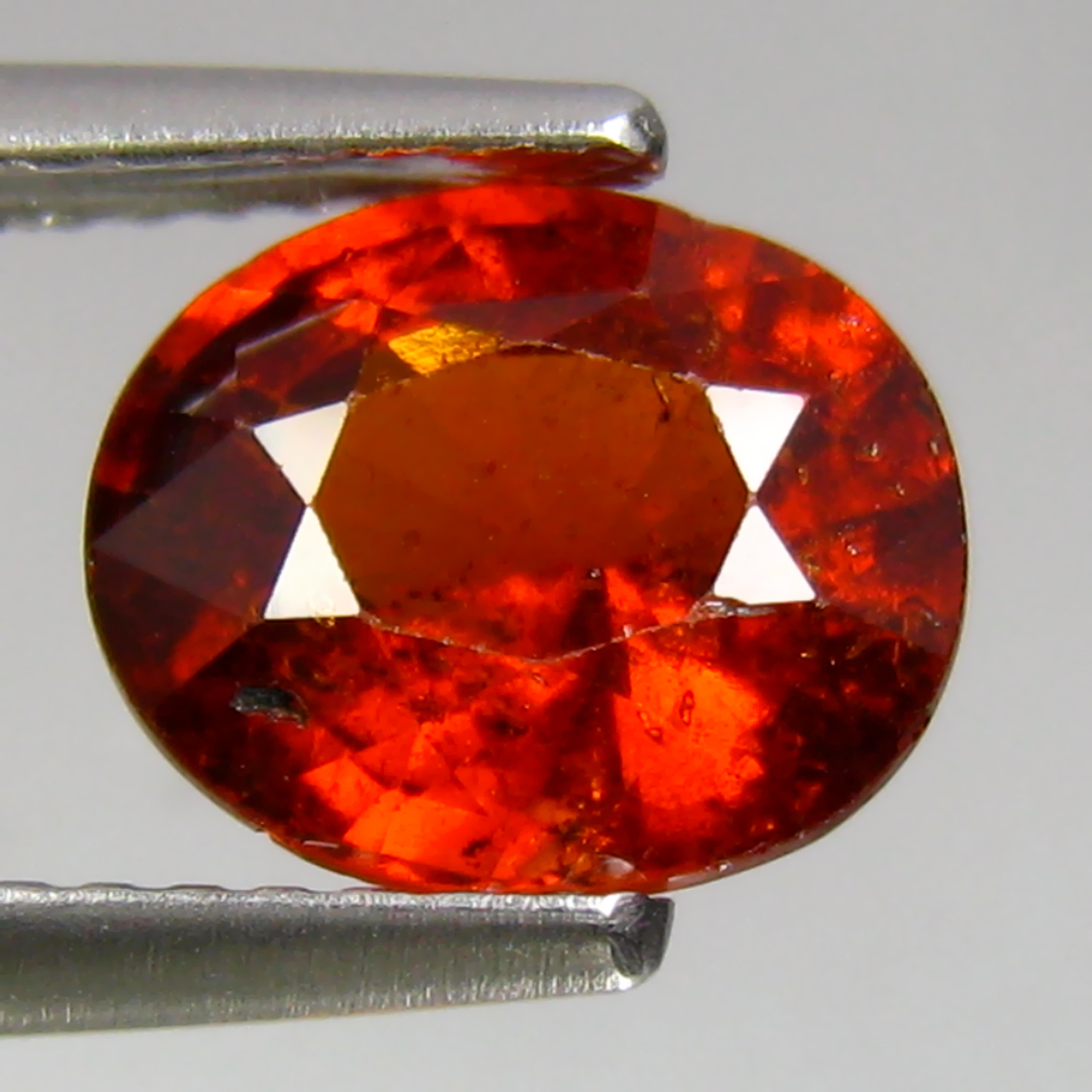 2.19 ct WONDERFUL NATURAL ORANGE TO RED COLOR HESSONITE GARNET - Picture 1 of 1