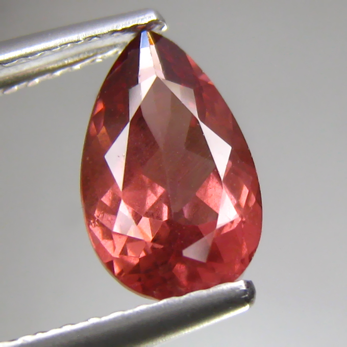 1.90 ct AMAZING TOP LUSTER BEST CUT 100% NATURAL COLOR CHANGE MALAYA GARNET - Picture 1 of 1